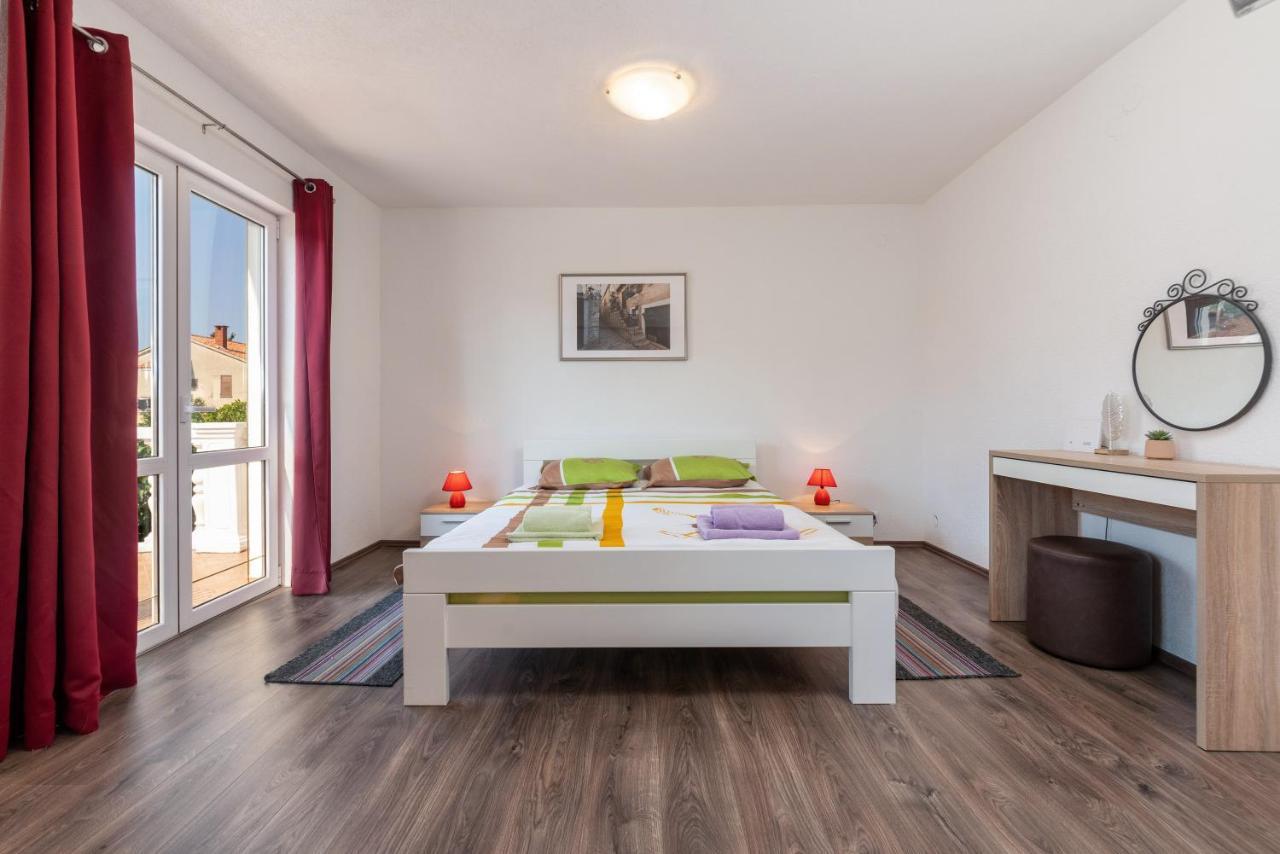 Apartments Oliva Porec Luaran gambar