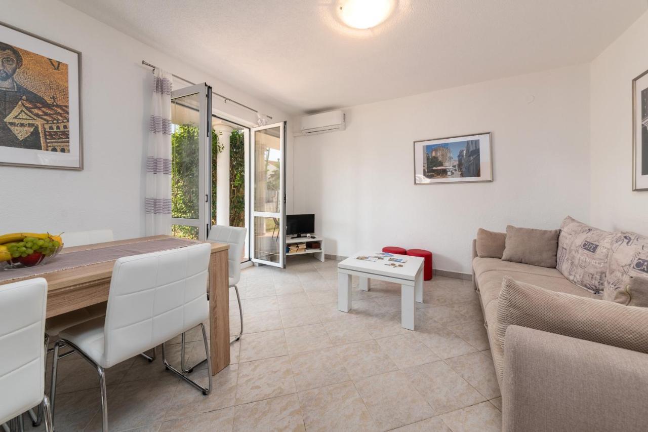 Apartments Oliva Porec Luaran gambar