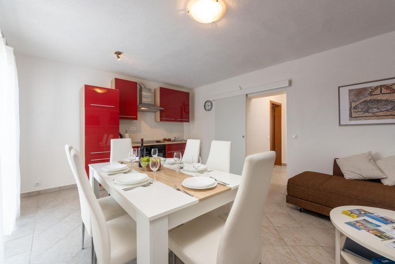 Apartments Oliva Porec Luaran gambar
