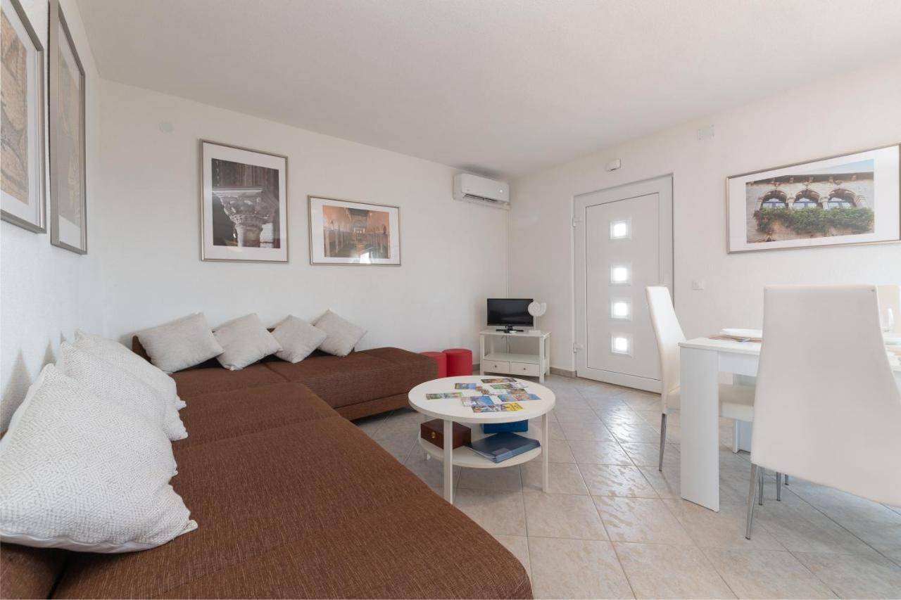 Apartments Oliva Porec Luaran gambar