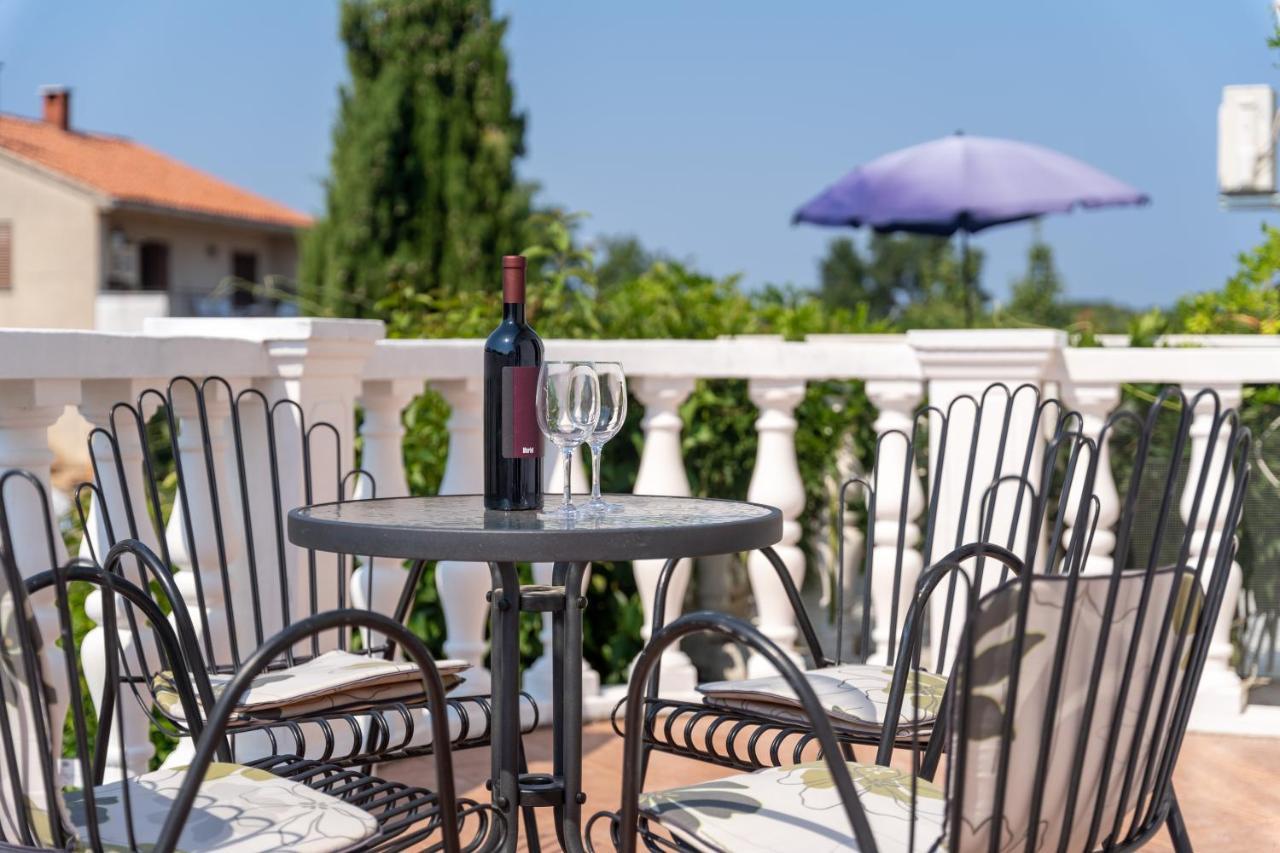 Apartments Oliva Porec Luaran gambar
